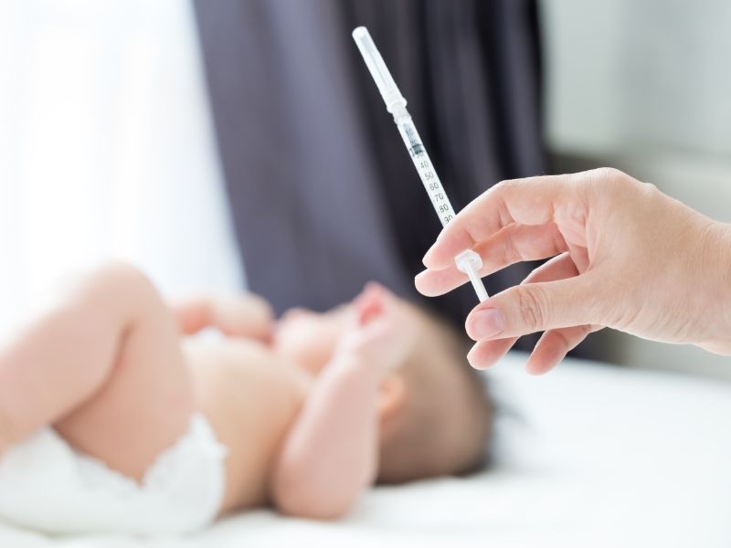 Baby Vaccination 01